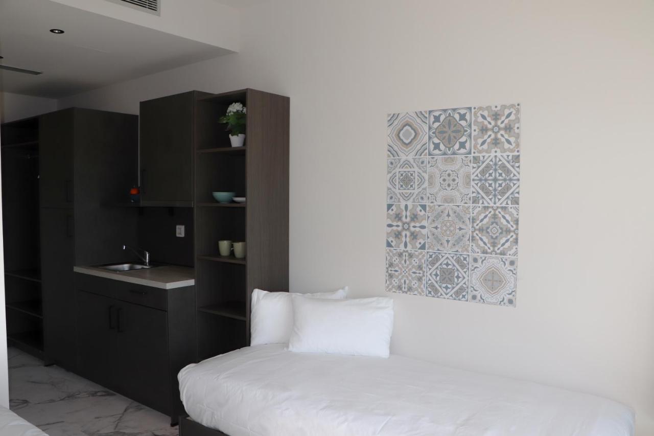 Student Experience Madrid Pozuelo - Luxury Hostel Pozuelo de Alarcon Ngoại thất bức ảnh