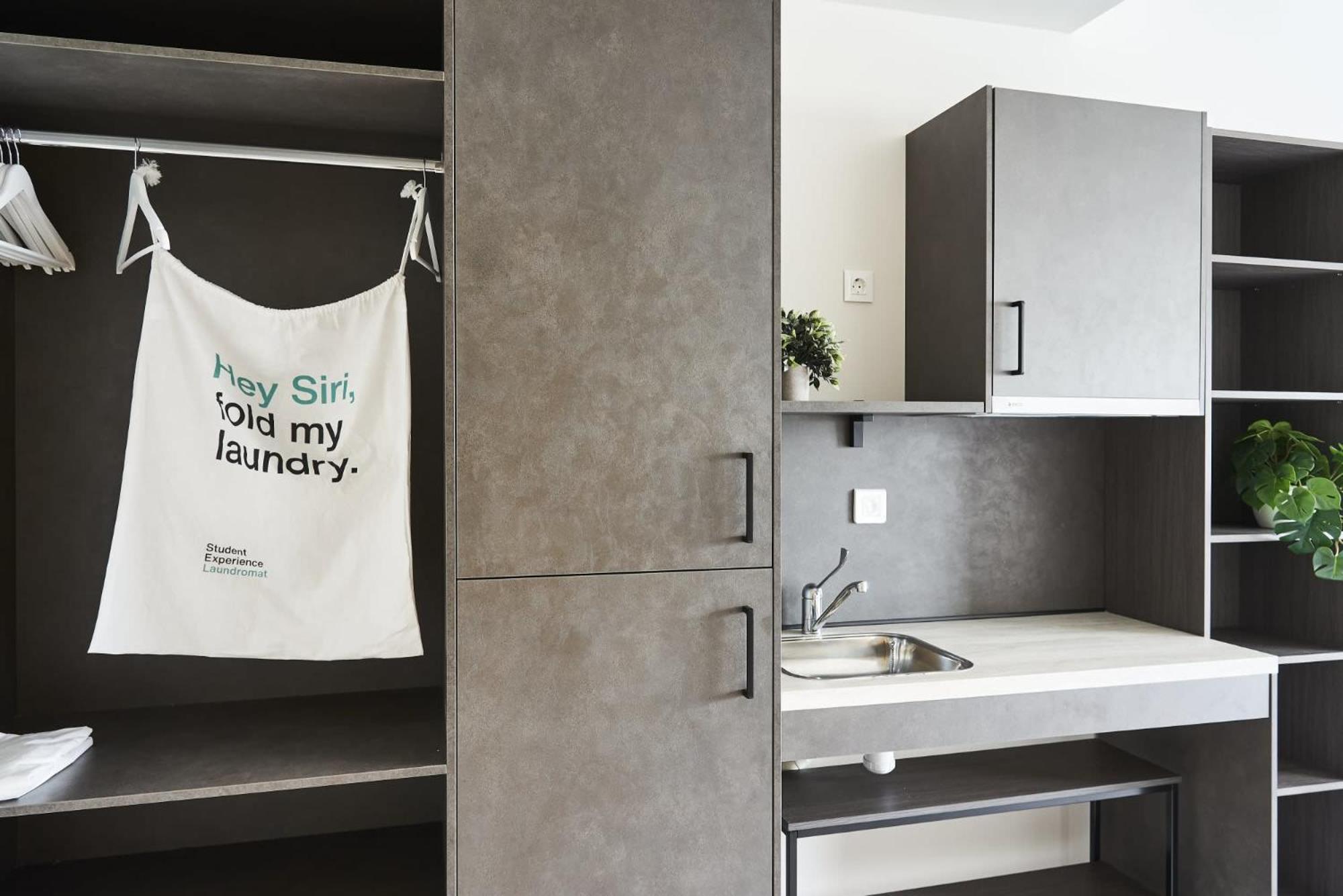 Student Experience Madrid Pozuelo - Luxury Hostel Pozuelo de Alarcon Ngoại thất bức ảnh