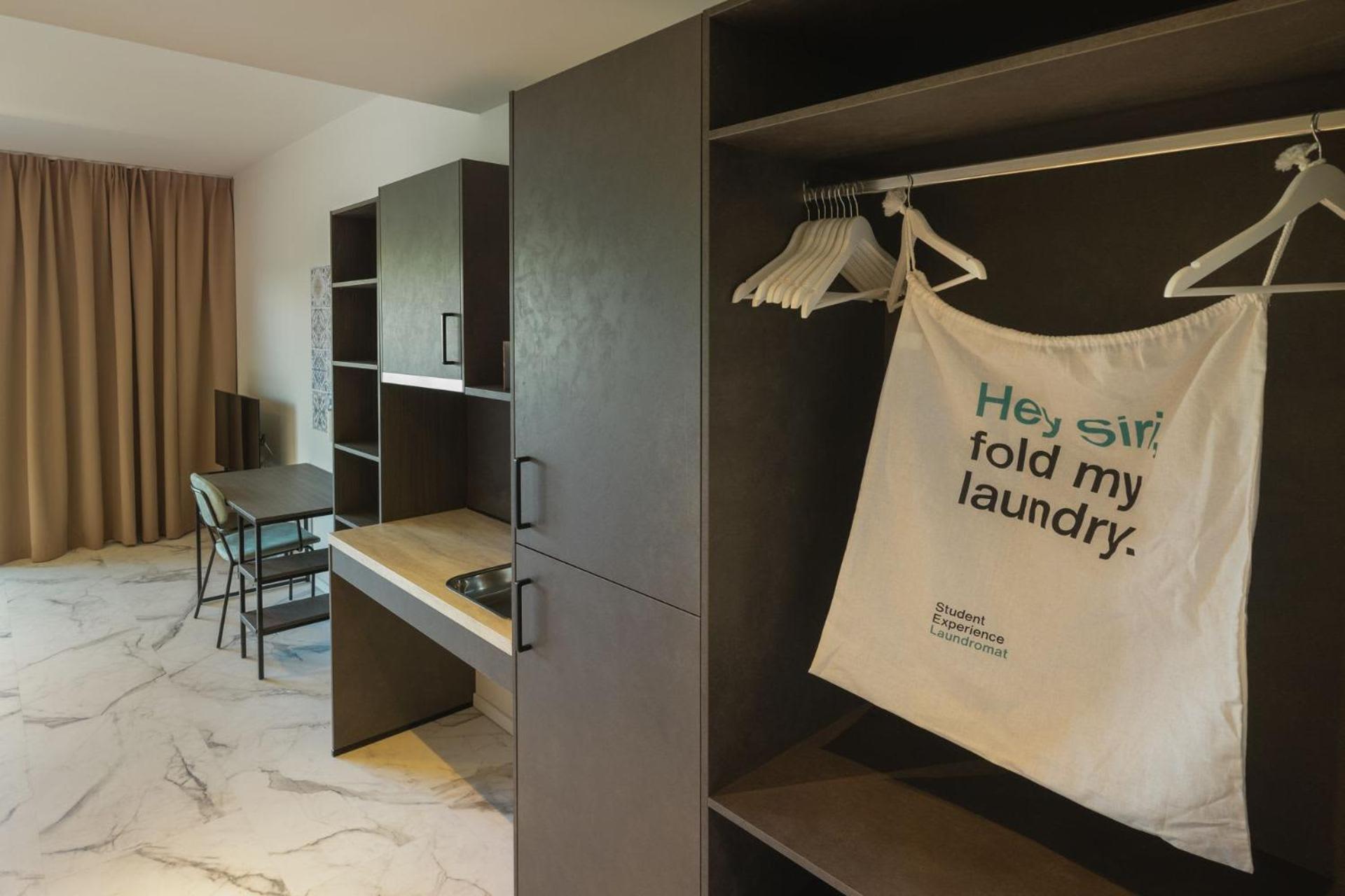 Student Experience Madrid Pozuelo - Luxury Hostel Pozuelo de Alarcon Ngoại thất bức ảnh